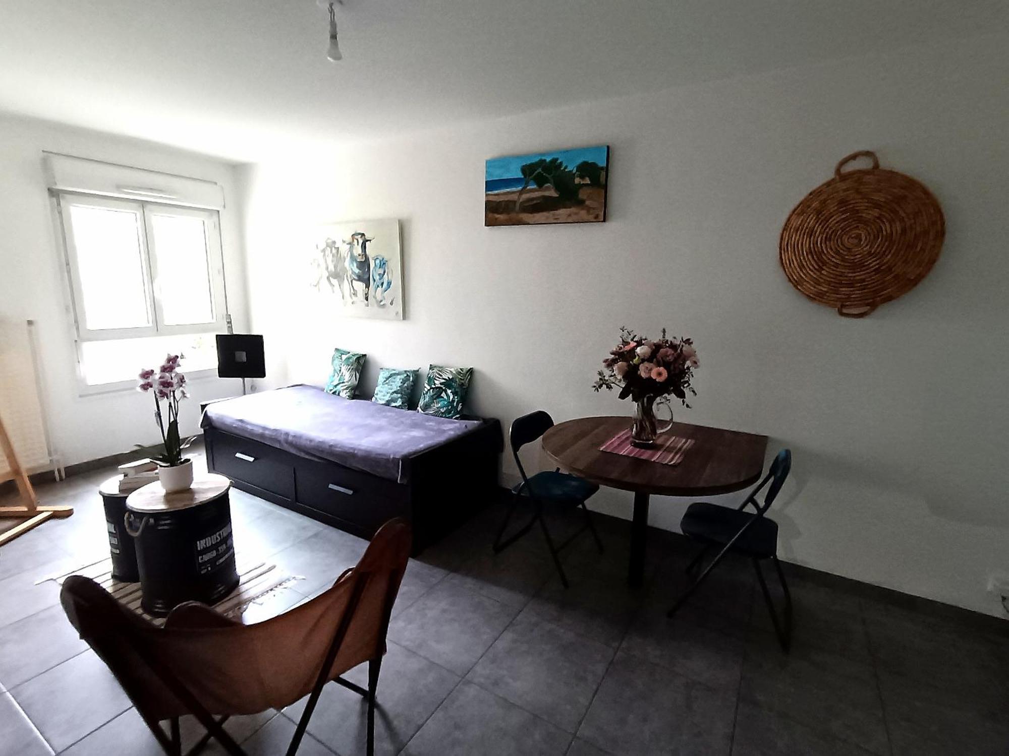 Appartement Cosy 4 Personnes Macon Bagian luar foto